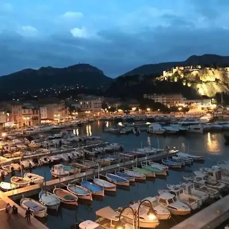 Lou Jas - Tatil Evi Cassis