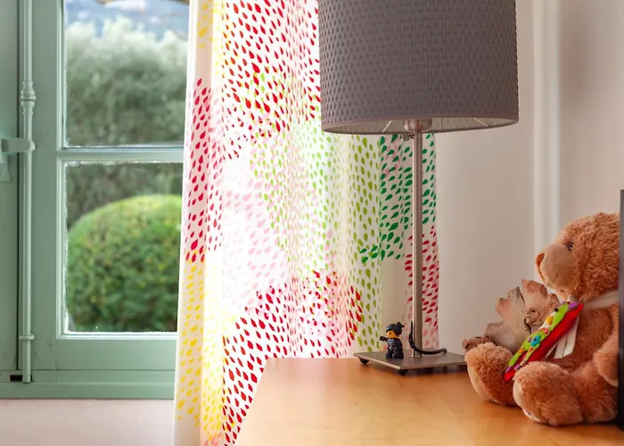 Lou Jas - بيت للعطل